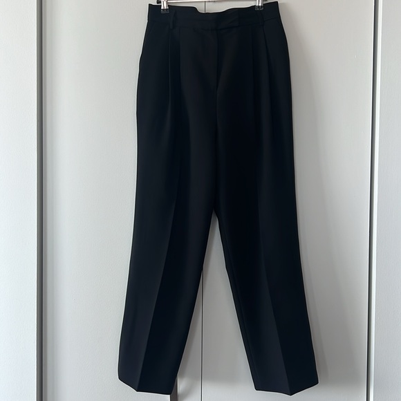 The Frankie Shop Bea Crepe Straight Leg Pants - Picture 3 of 5